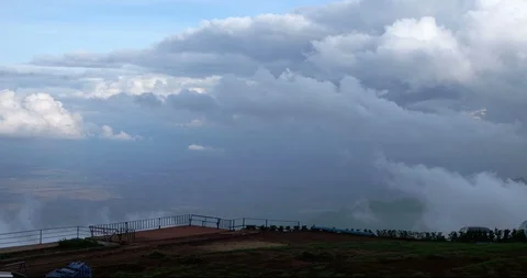 The fog at Phu Thap Berk Mountain Stock Footage 117774694