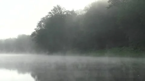 Fog Rising on Delaware River 動画素材 55449672