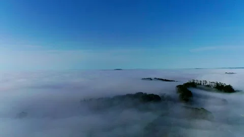 Fog rolls in Stock Footage 251403083