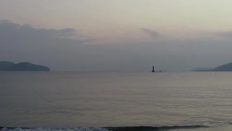 Fog on the sea, evening view of the ocean Video stock 310919780