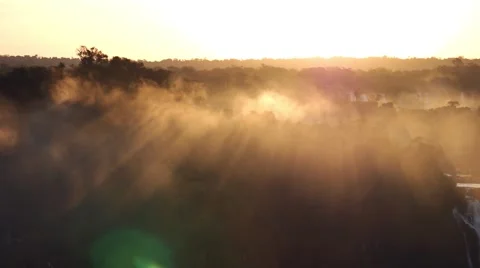 Fog at sunset 库存影片 67348214