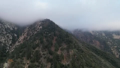 Foggy Cloudy Mountains (3) 動画素材 264008166