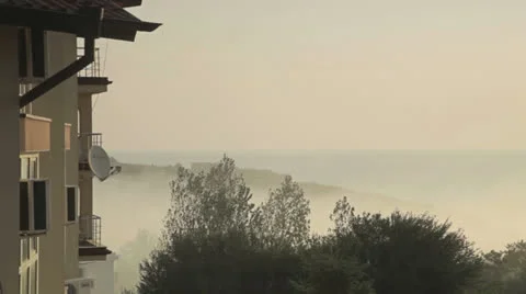Foggy landscape realtime 動画素材 22730489