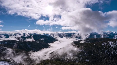 Foggy landscape timelapse Stock Footage 165917173