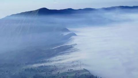 Foggy Morning, Cemoro Lawang, Java, Indonesia Video stock 256072775