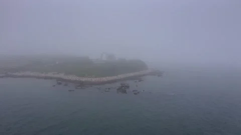 Foggy Nobska light 库存影片 195826173