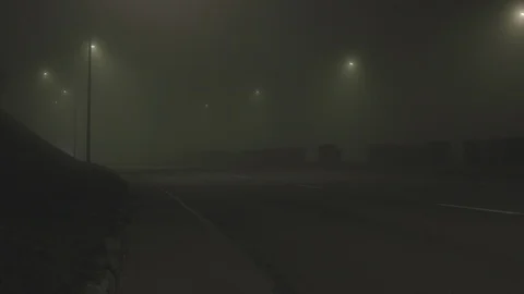 Foggy streets at night Video stock 99601989
