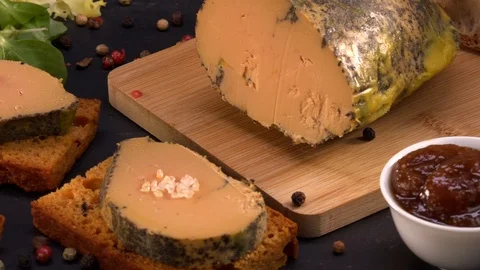 Foie gras and gingerbread cake Stock Footage 99388763