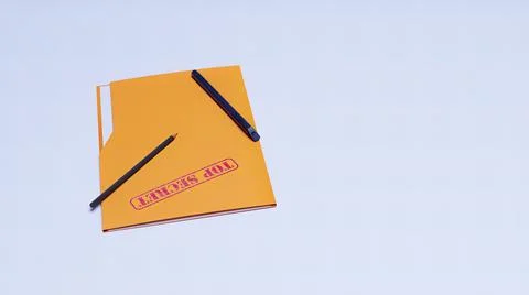 Folder, top secret, pen, sheet 3d render Illustrazione stock