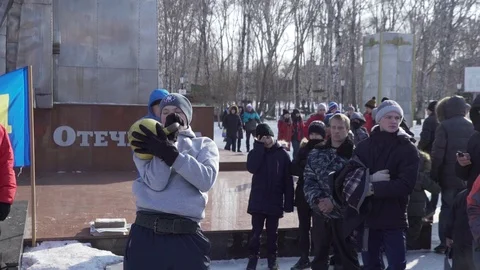 Folk game in Chelyabinsk Stock Footage 89913585