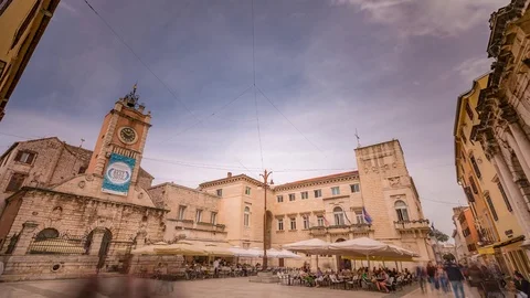 Folk Square in Zadar 4K 스톡 동영상 69836038