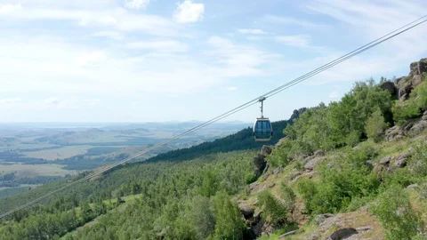 The follow shot the cable car. Stock Footage 112925048