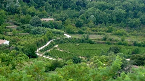 Following the road .mp4 Video stock 40338015