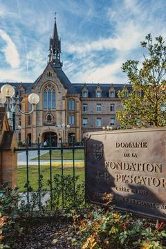 Fondation Pescatore Photos