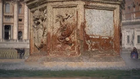 FONTANA IN PIAZZA S.PIETRO Vidéo 183055838