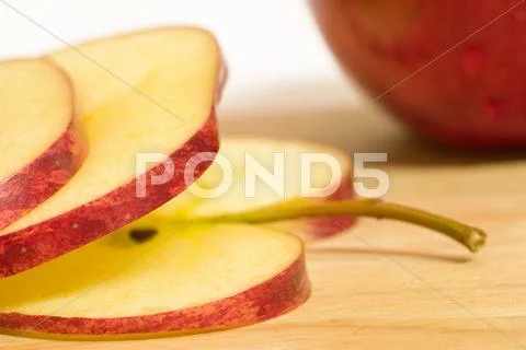 Food fruit apple cut diet disc eat fresh health Stock Photos