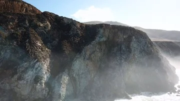 Foogy Cliffs with Breaking Waves in Big Sur Stock Footage 85711970