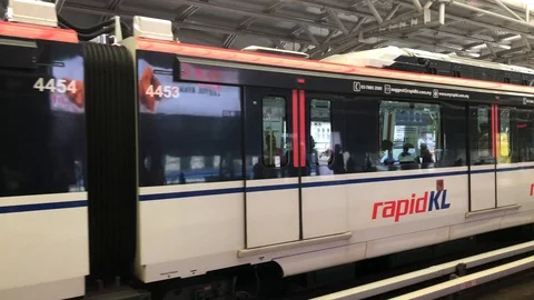Footage Editorial: Rapid KL train left the station Stock Footage 104840649