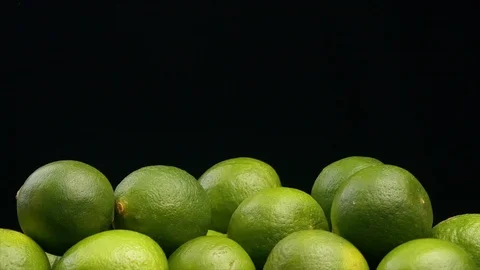 Footage of lime fruit falling down Stock-Footage 111406340