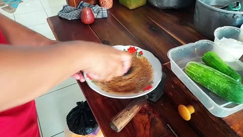 Footage of making peanut sauce Stock Footage 323795662