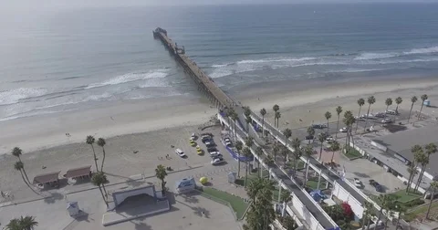 Footage Ocean Side Beach over the pier 스톡 동영상 83799323