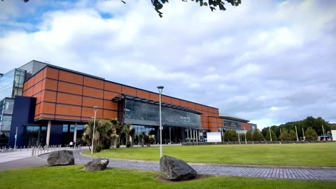 Footage with side front view of SSE Arena Belfast in a cloudy day Stock Footage 277515424