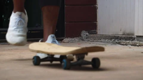 Footage Slow Motion: Man playing skateboard Stock Footage 247197697