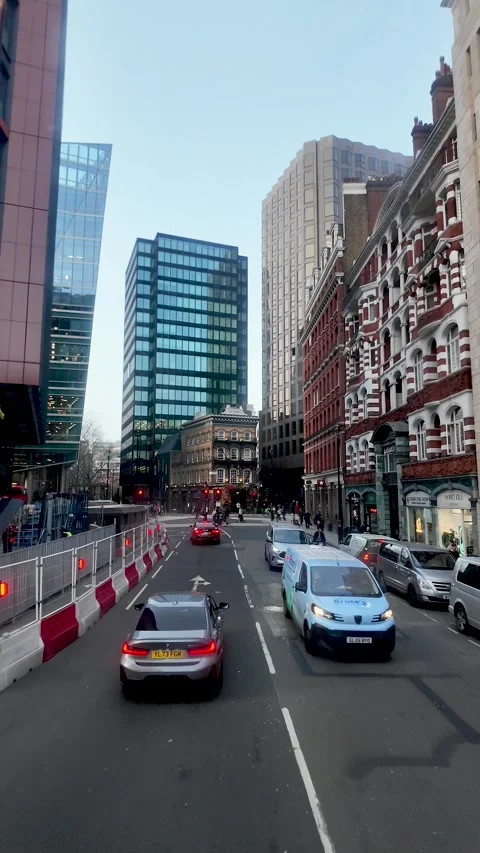 Footage from the top deck of a bus driving along Artillery Row in Westminster Stockbeeldmateriaal 331782777