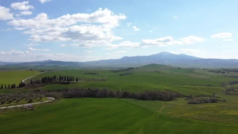 Footage of Tuscany fields 스톡 동영상 242583051