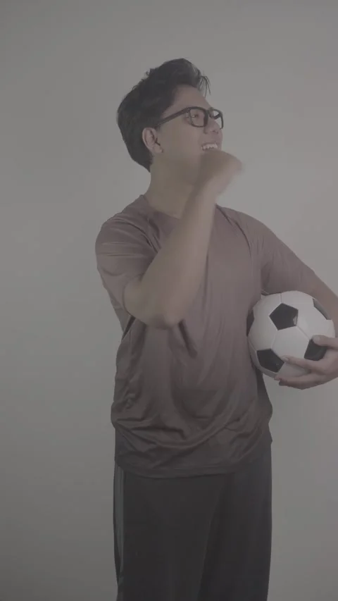 Football players in the studio Видео 332543986