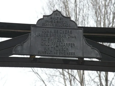 Footbridge in forest during winter Stock-Footage 84503968
