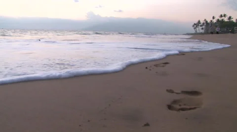 Footprints Getting Washed Away Video stock 28937003