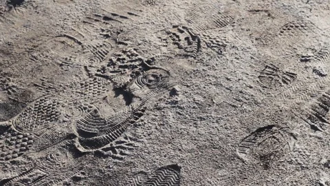 Footprints step ground  surface  dirt 스톡 동영상 108911761