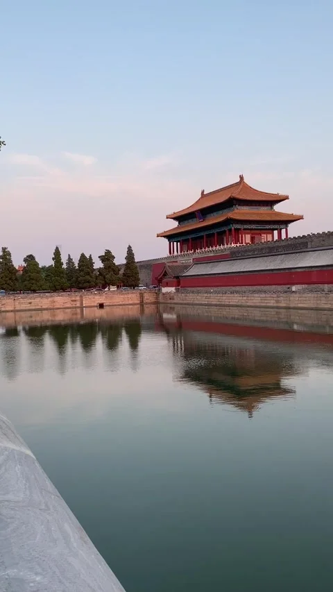 Forbidden City moat in Beijing 스톡 동영상 341982616
