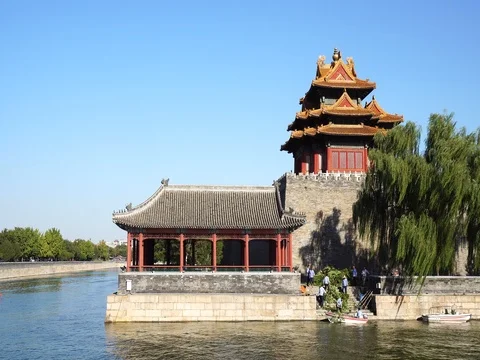 Forbidden city under blue sky 스톡 동영상 80310349