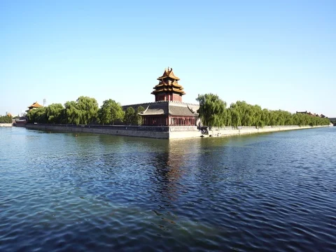 Forbidden city under blue sky 스톡 동영상 80310699