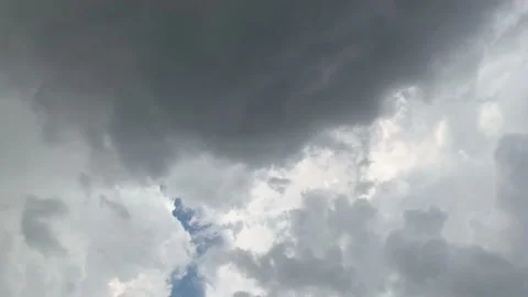 Foreboding clouds time lapse Vídeo Stock 164214019