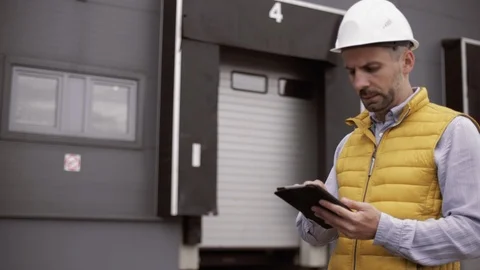 Foreman control loading containers box from cargo freight ship for import export Stock Footage 111483699