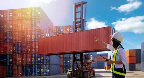 Foreman Woman control loading Containers box Stock Photos