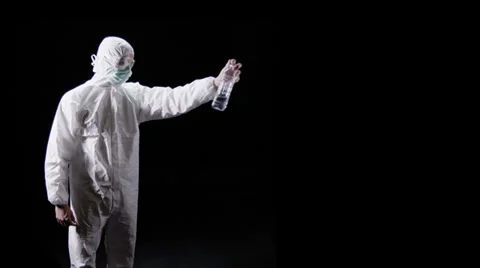 Forensic scientist on black background Vídeo Stock 32721016