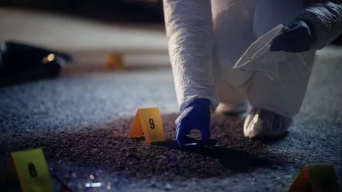 Forensics Packing knife from Crime Scene 動画素材 224537412