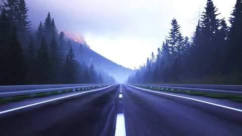 Forest road loop 動画素材 83659523