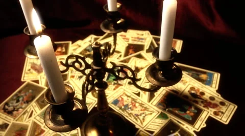 Foreteller Tarot Cards 16 Vídeo Stock 1039044