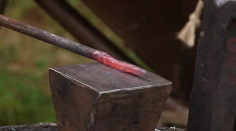 Forging a new nail on the anvil Video stock 25877167