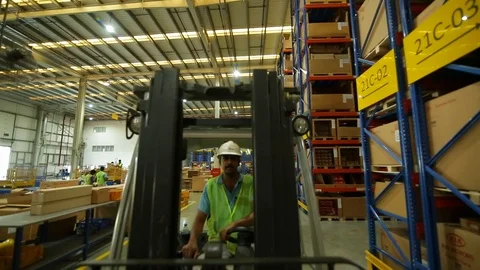 Forklift Operator In Action TimeLapse 2 스톡 동영상 123007998