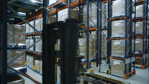 Forklift in warehouse Stock Footage 70051003