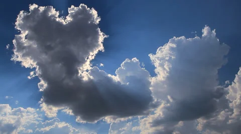 In the form of a mushroom cloud covers the sun Stock Footage 30302750