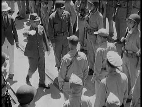 The formal surrender of Japan in World War Two aboard the USS Missouri 動画素材 75099125