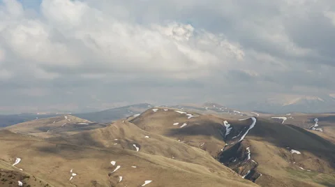 The formation and movements of clouds of the mountains of Caucasus peaks. 動画素材 65212659
