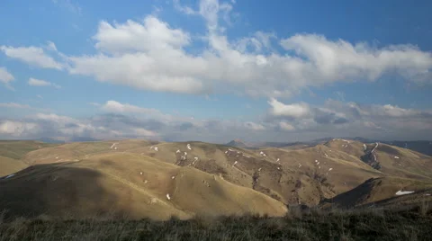 The formation and movements of clouds of the  mountains of Caucasus peaks. 스톡 동영상 65213697